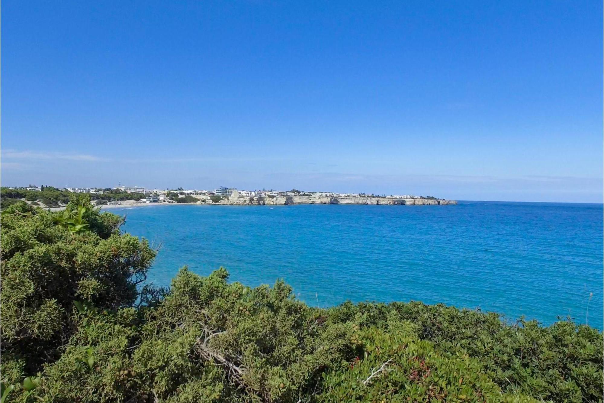 Villetta Rossa With Garden - Happy Rentals Melendugno Exterior photo